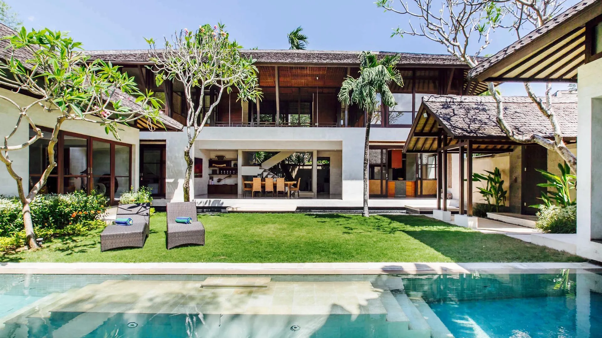 Villa Air Bali Boutique Resort And Spa Petitenget  4*, Petitenget (Seminyak)