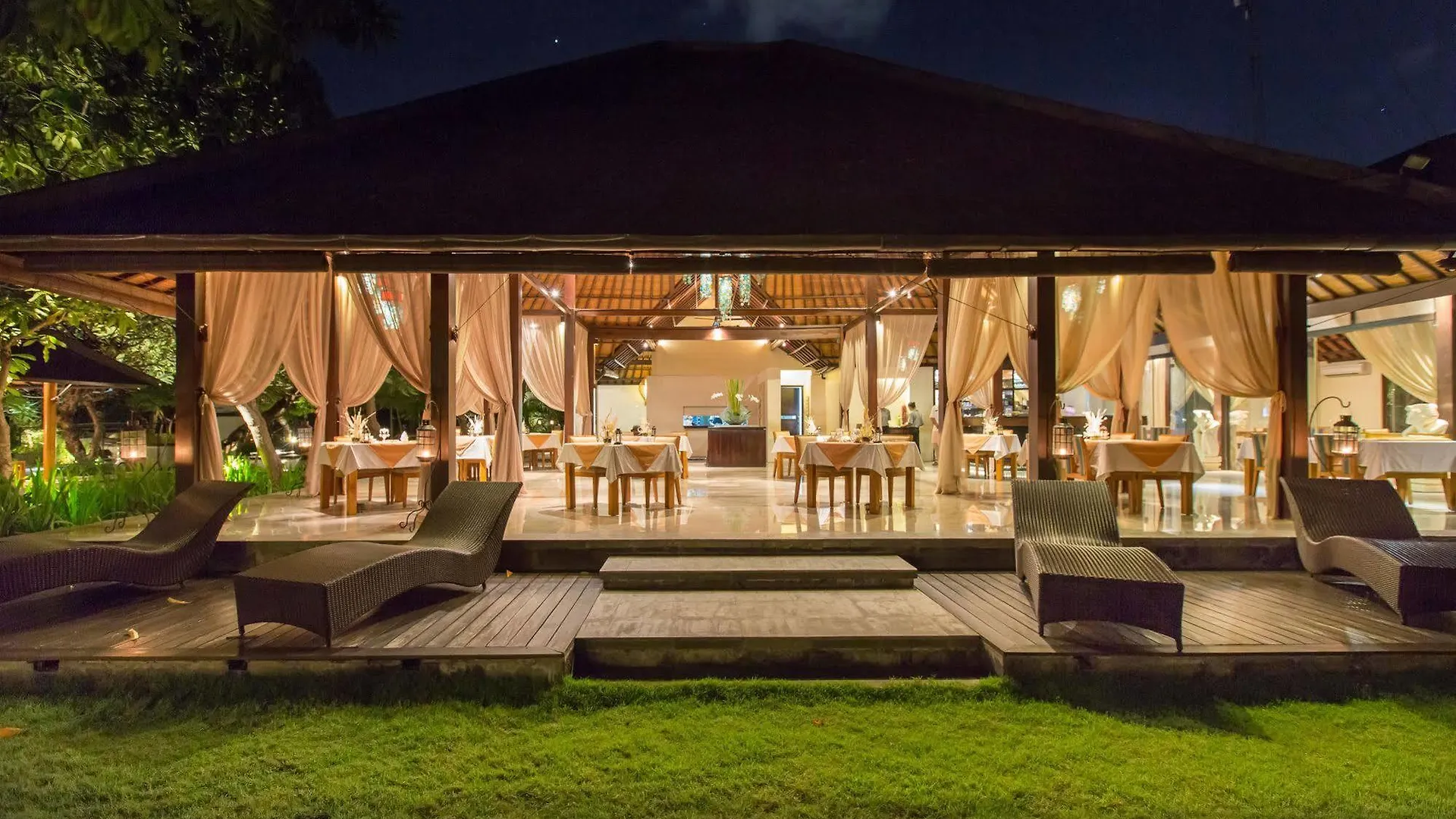 Hotel Villa Air Bali Boutique Resort And Spa Petitenget